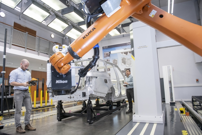 Wmg Develops New Robotic Measuring System Zenoot